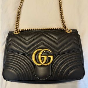 Like New- Gucci GG Marmont Medium Shoulder Bag in Black with original packaging